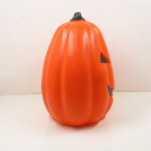 Vintage 1991 TPI Pumpkin Jack-o-lantern 13 Inches - Picture 4 of 6